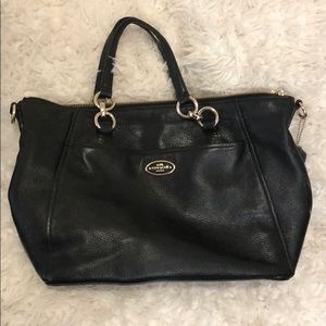 Medium size coach shoulder bag